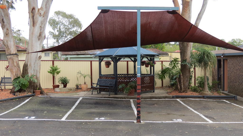 גורוקאן Bridge View Motel מראה חיצוני תמונה