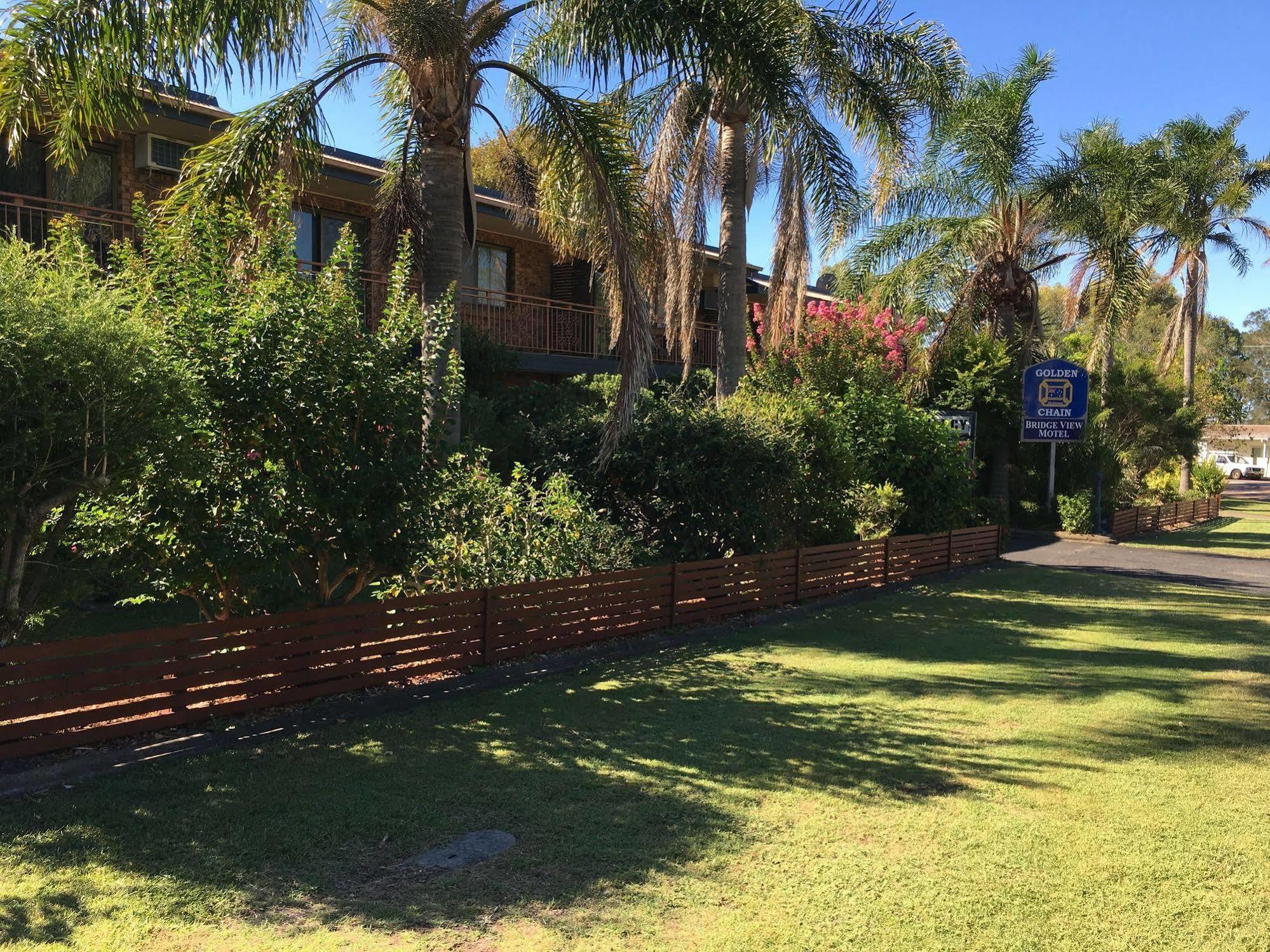 גורוקאן Bridge View Motel מראה חיצוני תמונה